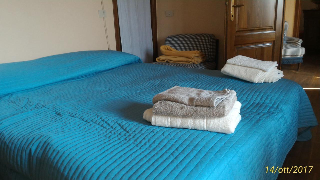 L'Ape In Corte Casa Di Campagna, Via Francigena Stanze E Colazione Vaccarizza 外观 照片