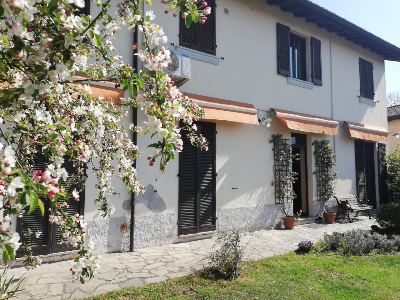 L'Ape In Corte Casa Di Campagna, Via Francigena Stanze E Colazione Vaccarizza 外观 照片